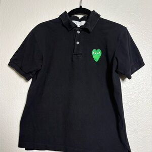 Comme des Garçon Play Kids Black Polo Shirt with Green Heart Patch. Size Large